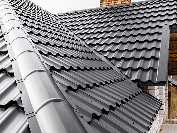 Roofing Companies in Polgolla